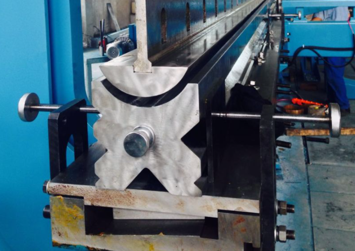 What are the fundamentals of press brake tooling? Tianshui